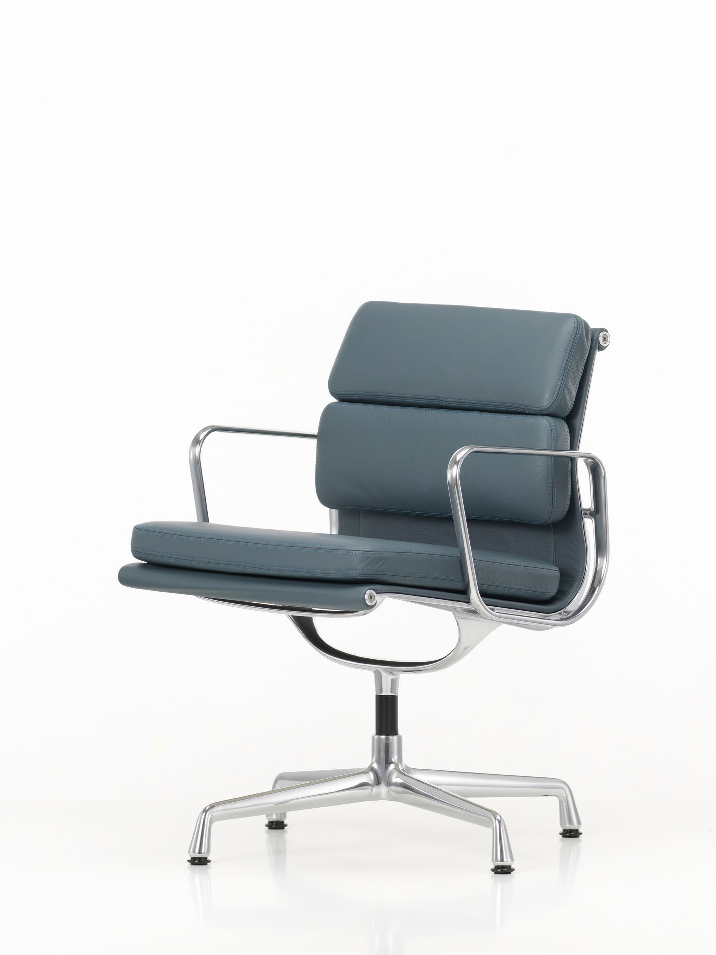 Vitra Soft Pad Chair 207'' Field